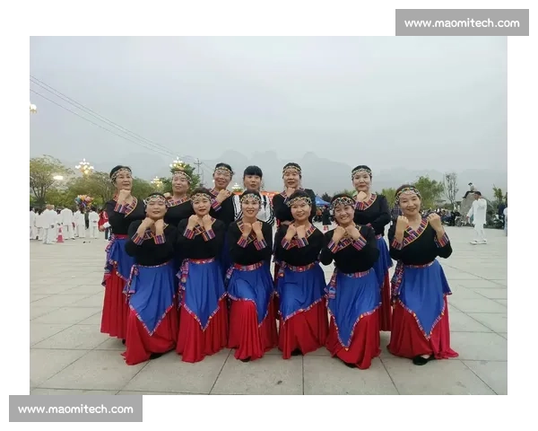 太极城起舞!陕西第十一届全民健身操舞大赛旬阳开幕 太极城起舞!陕西第十一届全民健身操舞大赛旬阳开幕