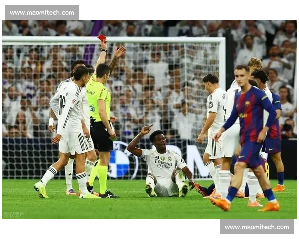 VAR 抹点引爆伯纳乌:七万声 “内格雷拉” 的怒火 VAR 抹点引爆伯纳乌:七万声 “内格雷拉” 的怒火